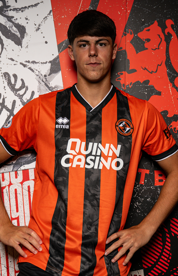 山 姆 克莱尔-哈丁